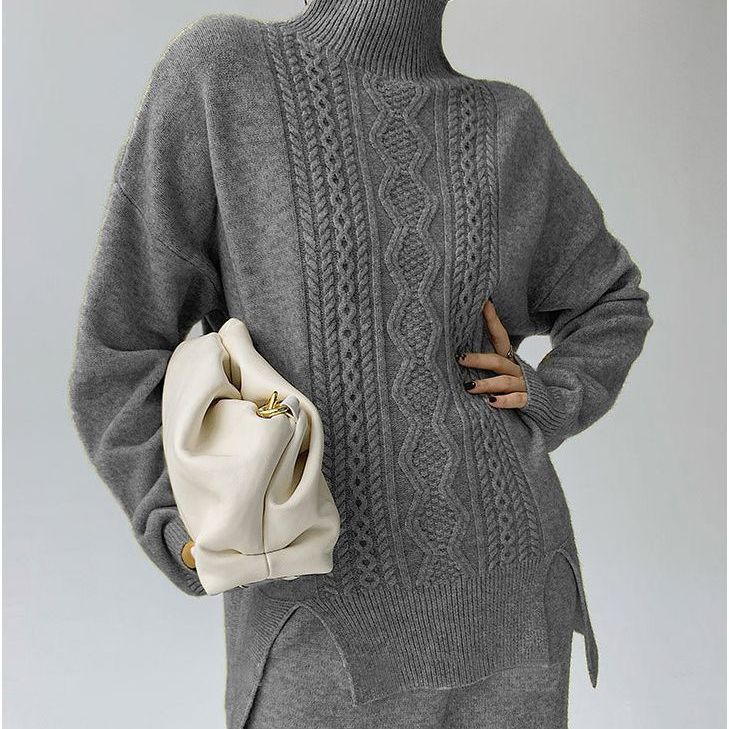 Idle Style Fashionable Set - Women's Turtleneck Knitting Sweater.