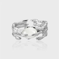 Thumbnail for Ventfille Irregular White Agate Ring